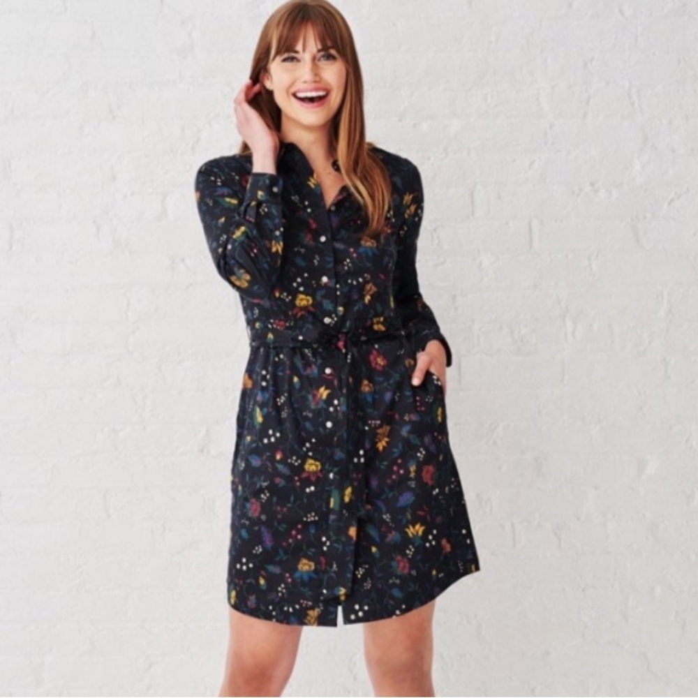 UNTUCKit Ellery Floral Print Shirt Dress in Navy Blue Sz 4